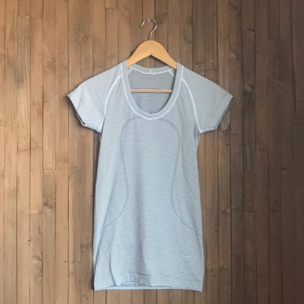 Lululemon Run Tee